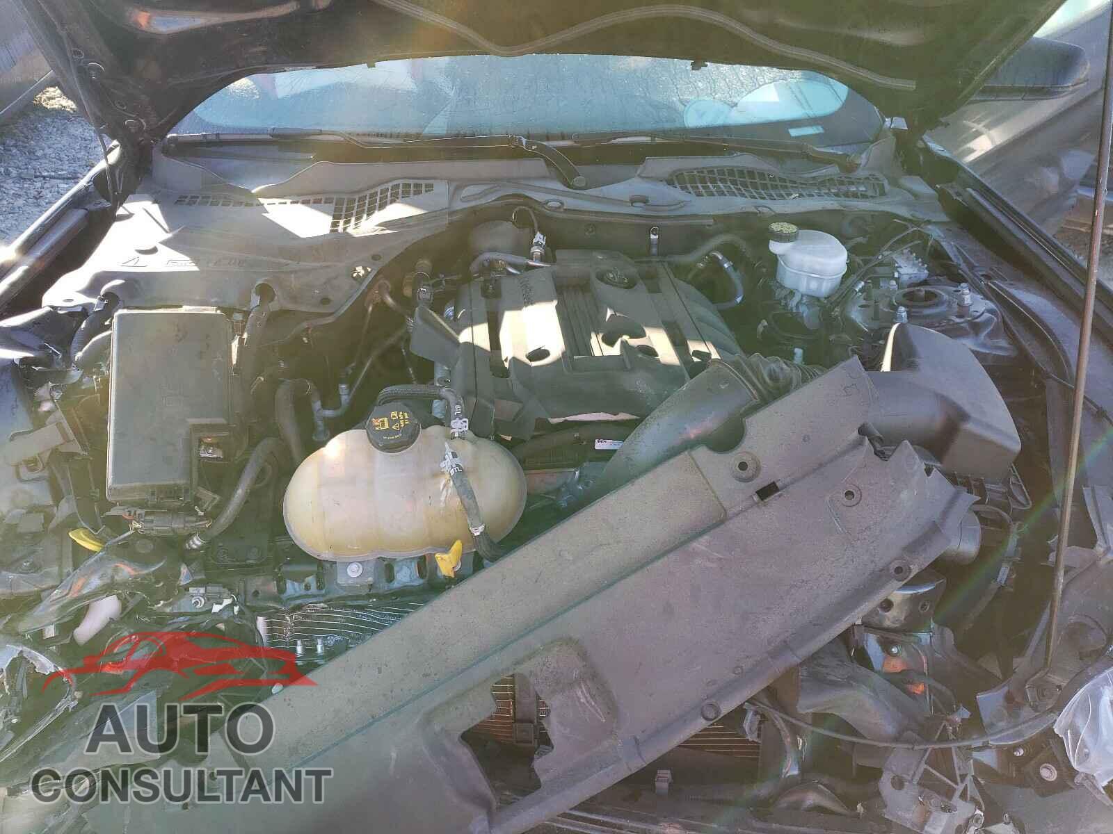 FORD MUSTANG 2017 - 1FA6P8TH9H5282309