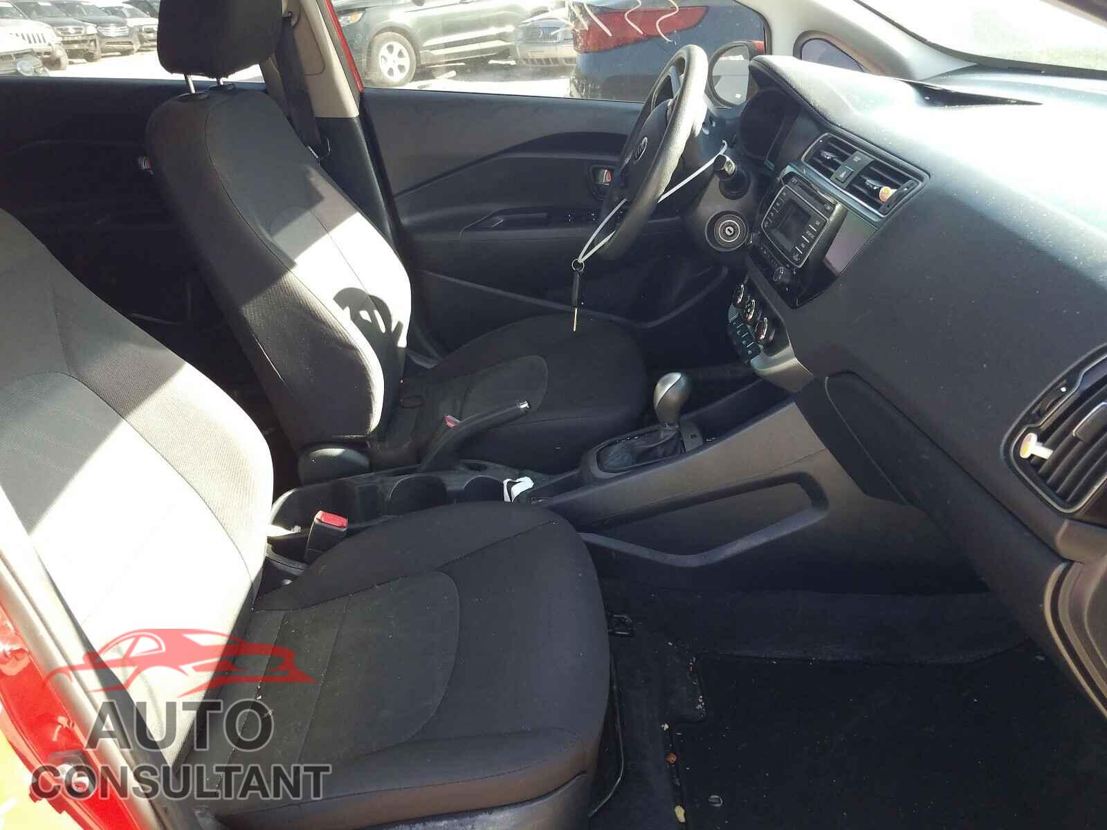 KIA RIO 2017 - KNADM4A39H6044672