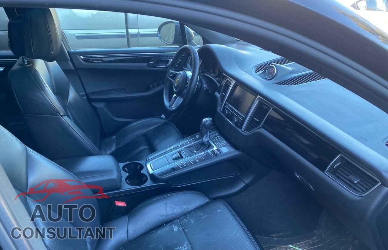 PORSCHE MACAN 2016 - WP1AB2A58GLB45735