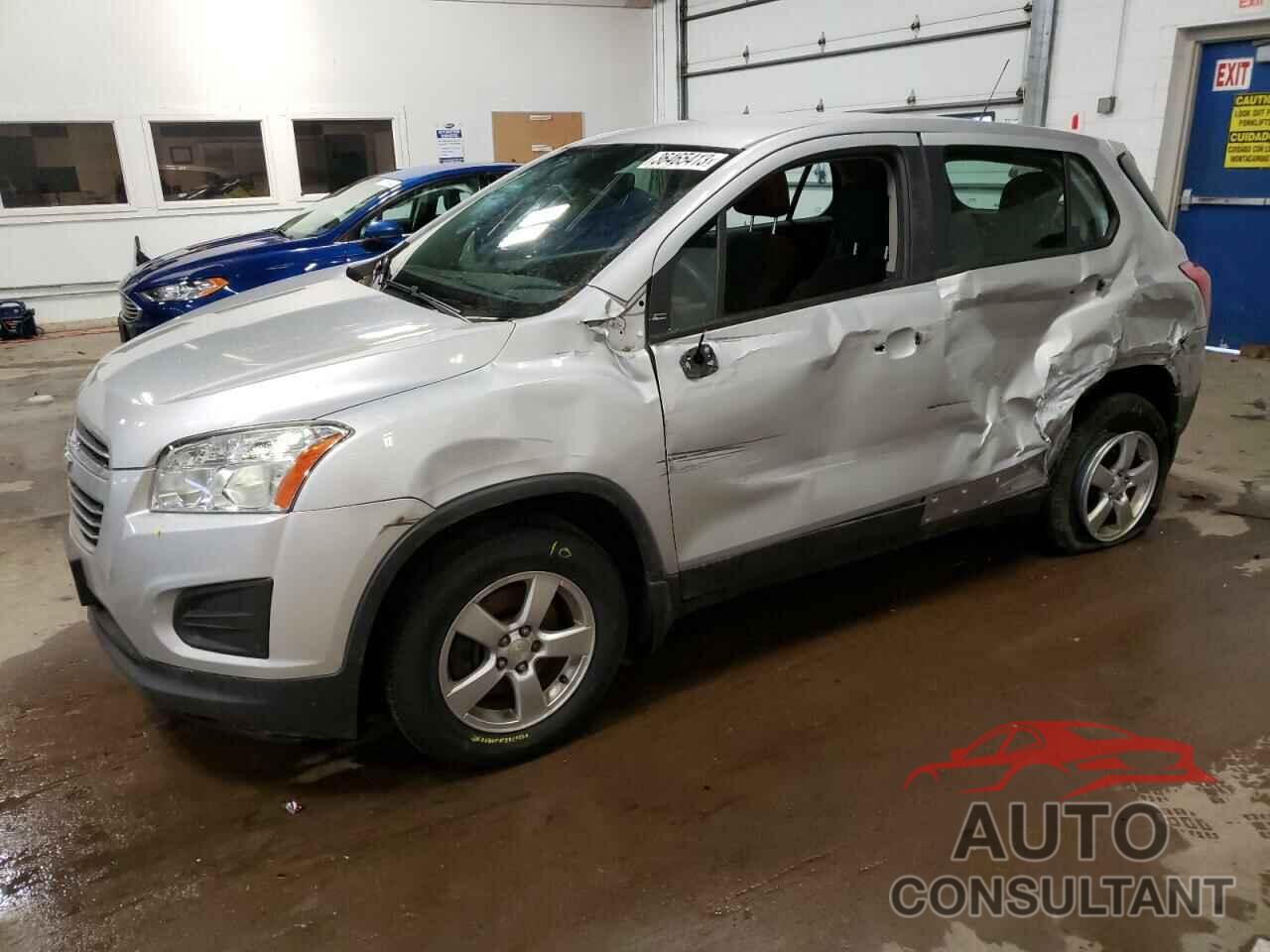 CHEVROLET TRAX 2016 - 3GNCJNSB5GL228635