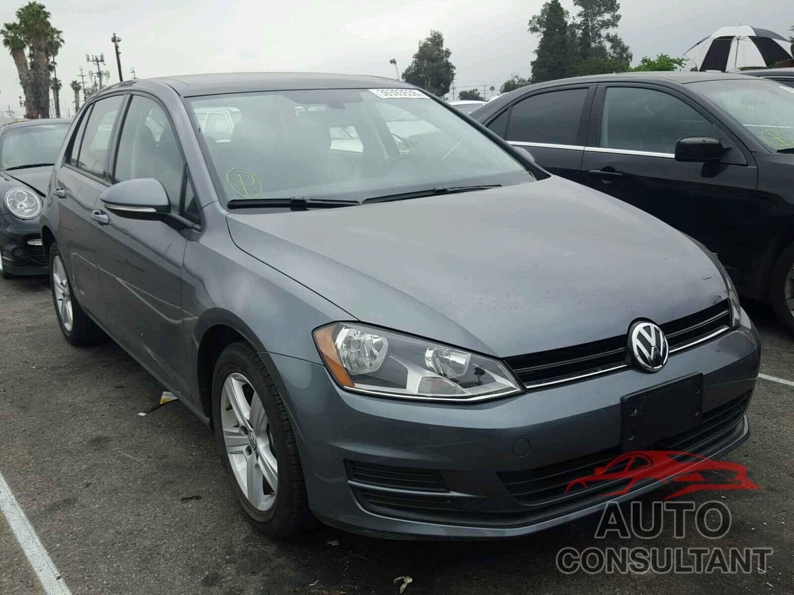 VOLKSWAGEN GOLF 2017 - 3VW217AU8HM048836