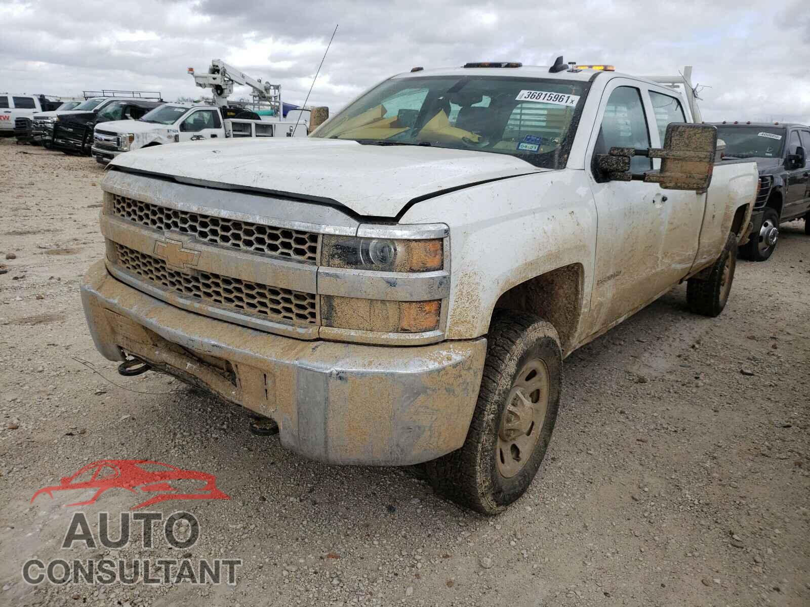 CHEVROLET SILVERADO 2019 - 1GC1KREG8KF233343