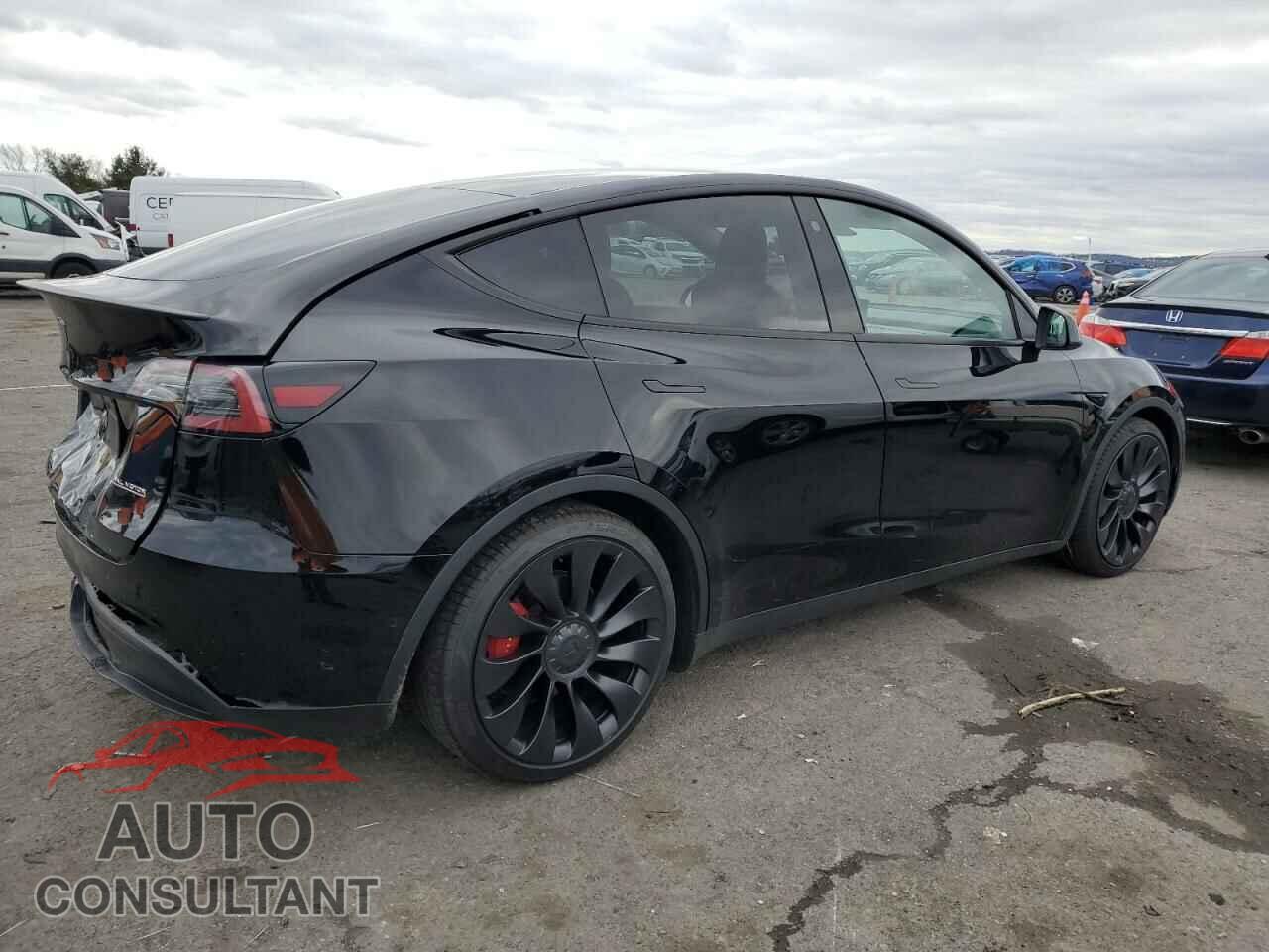 TESLA MODEL Y 2022 - 7SAYGDEF2NF307877