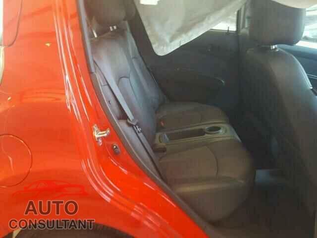 CHEVROLET SPARK 2015 - KL8CD6S95FC720071
