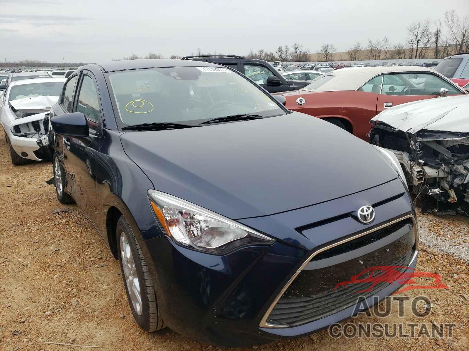 TOYOTA YARIS 2017 - 3MYDLBYV8HY179475