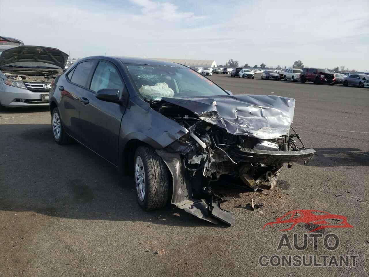TOYOTA COROLLA 2018 - 5YFBURHE0JP755481