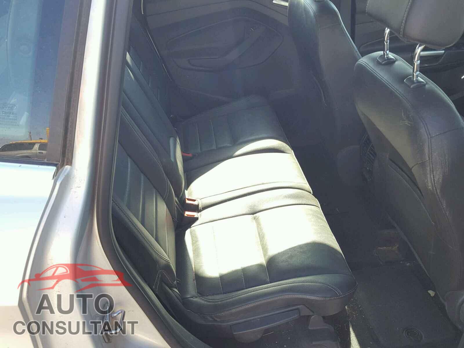 FORD CMAX 2015 - 1FADP5BU2FL100690