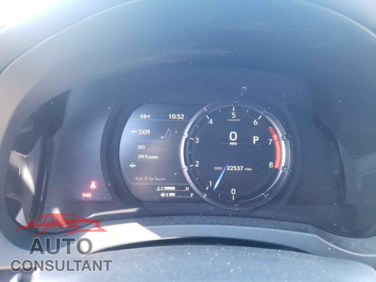 LEXUS IS 2021 - JTHGZ1E21M5020155