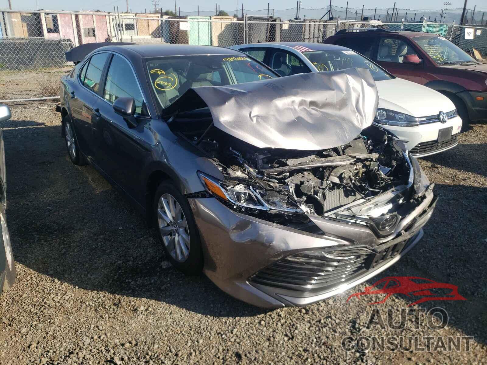 TOYOTA CAMRY 2019 - 4T1B11HK0KU689997