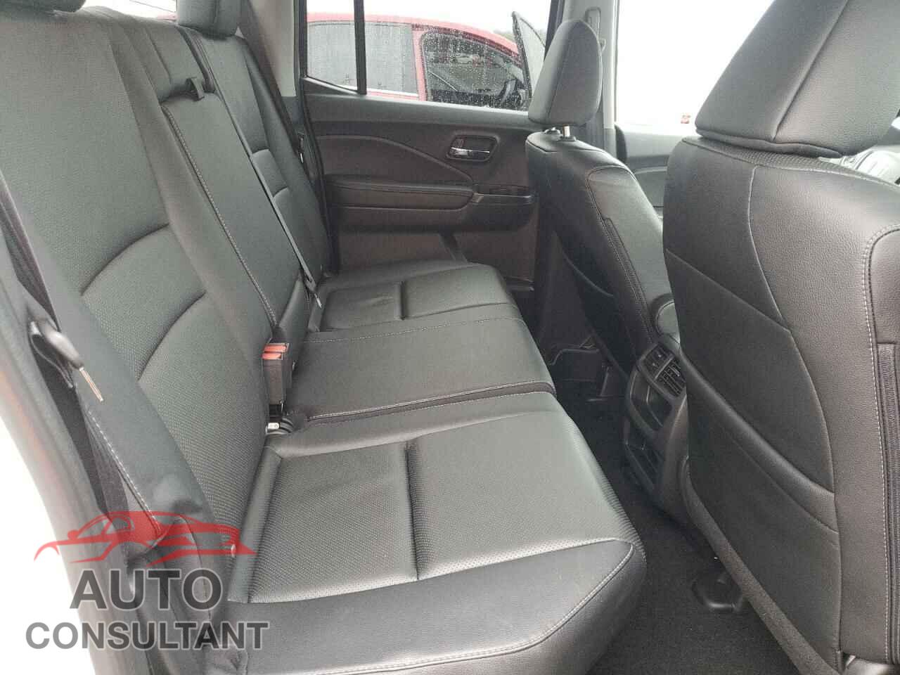 HONDA RIDGELINE 2018 - 5FPYK3F59JB014071