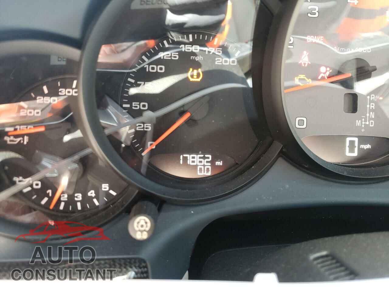 PORSCHE 911 2018 - WP0AB2A90JS123231