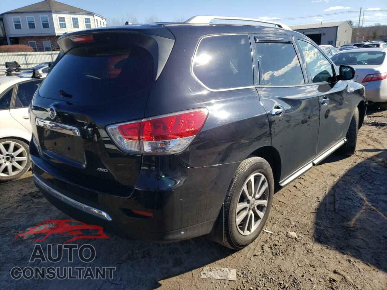 NISSAN PATHFINDER 2015 - 5N1AR2MM8FC710754
