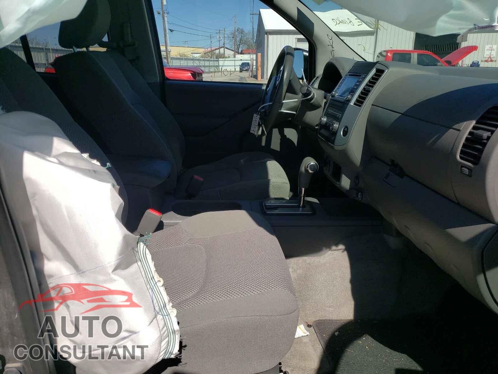 NISSAN FRONTIER 2018 - 1N6AD0EV0JN737567