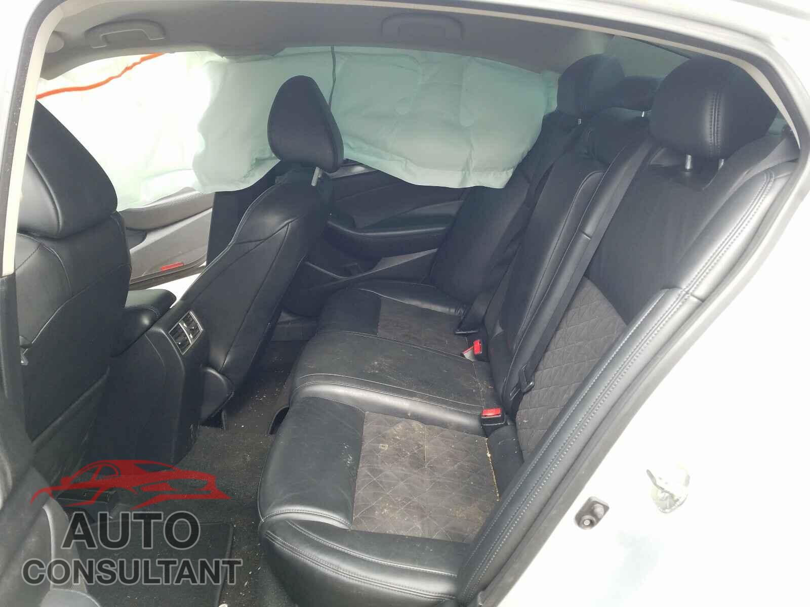 NISSAN MAXIMA 2017 - 1N4AA6AP8HC367373