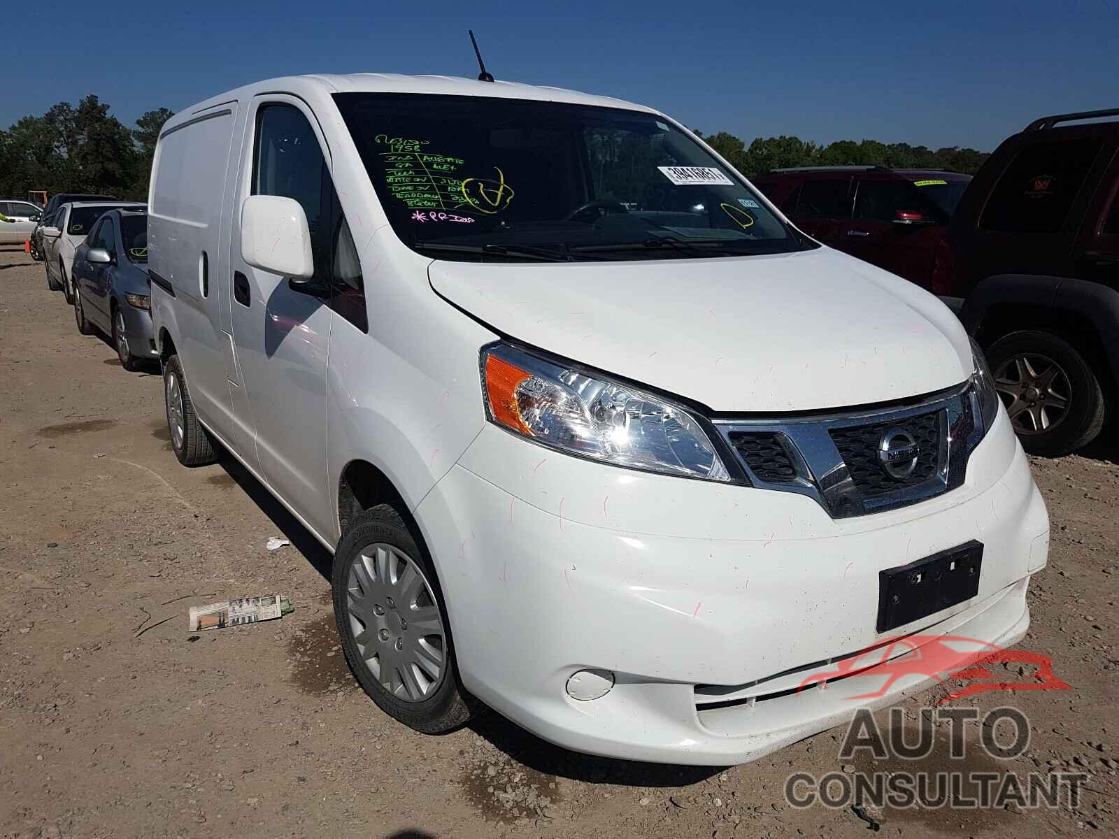 NISSAN NV 2017 - 3N6CM0KN6HK700715