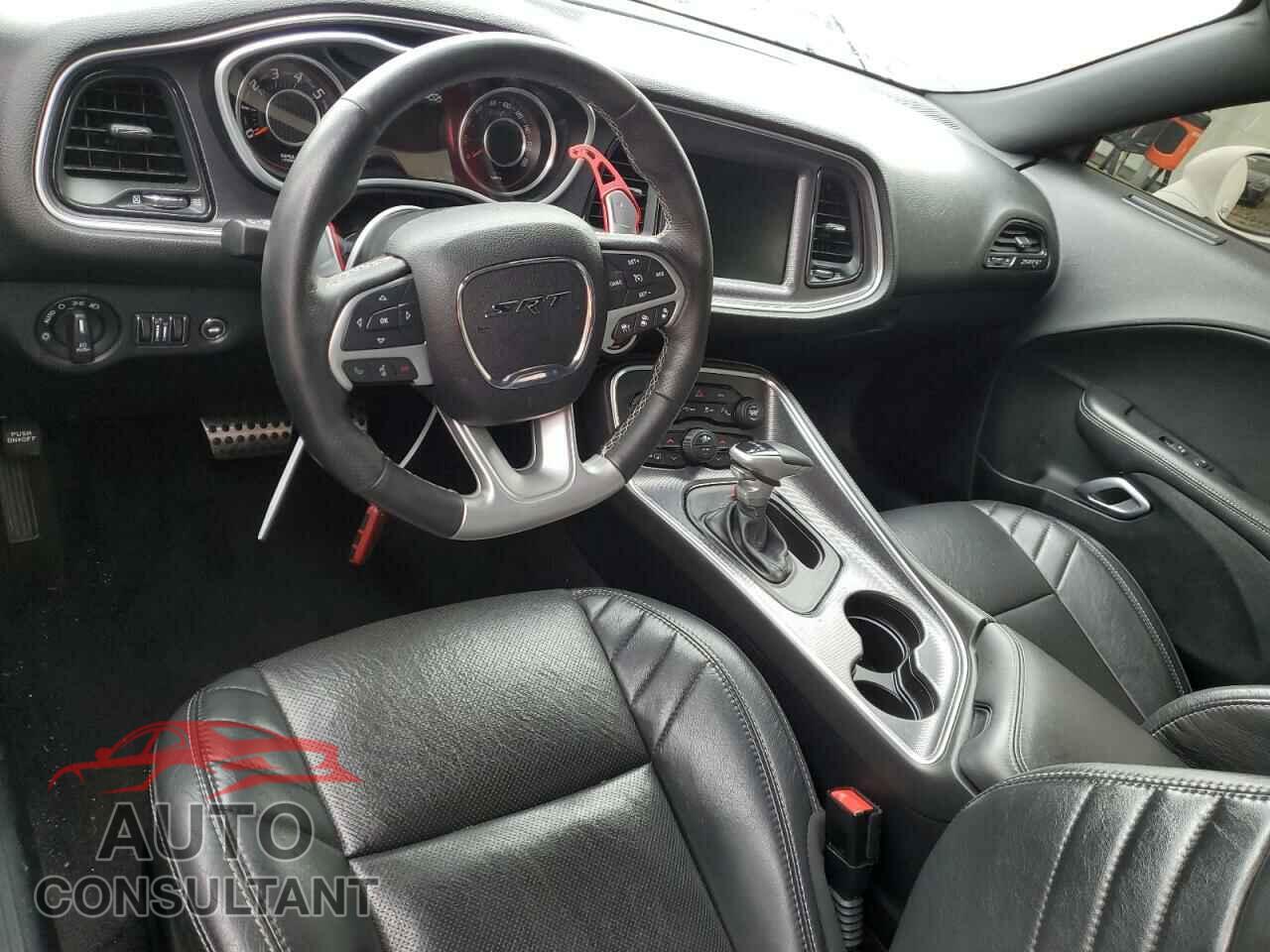 DODGE CHALLENGER 2016 - 2C3CDZDJ5GH112571