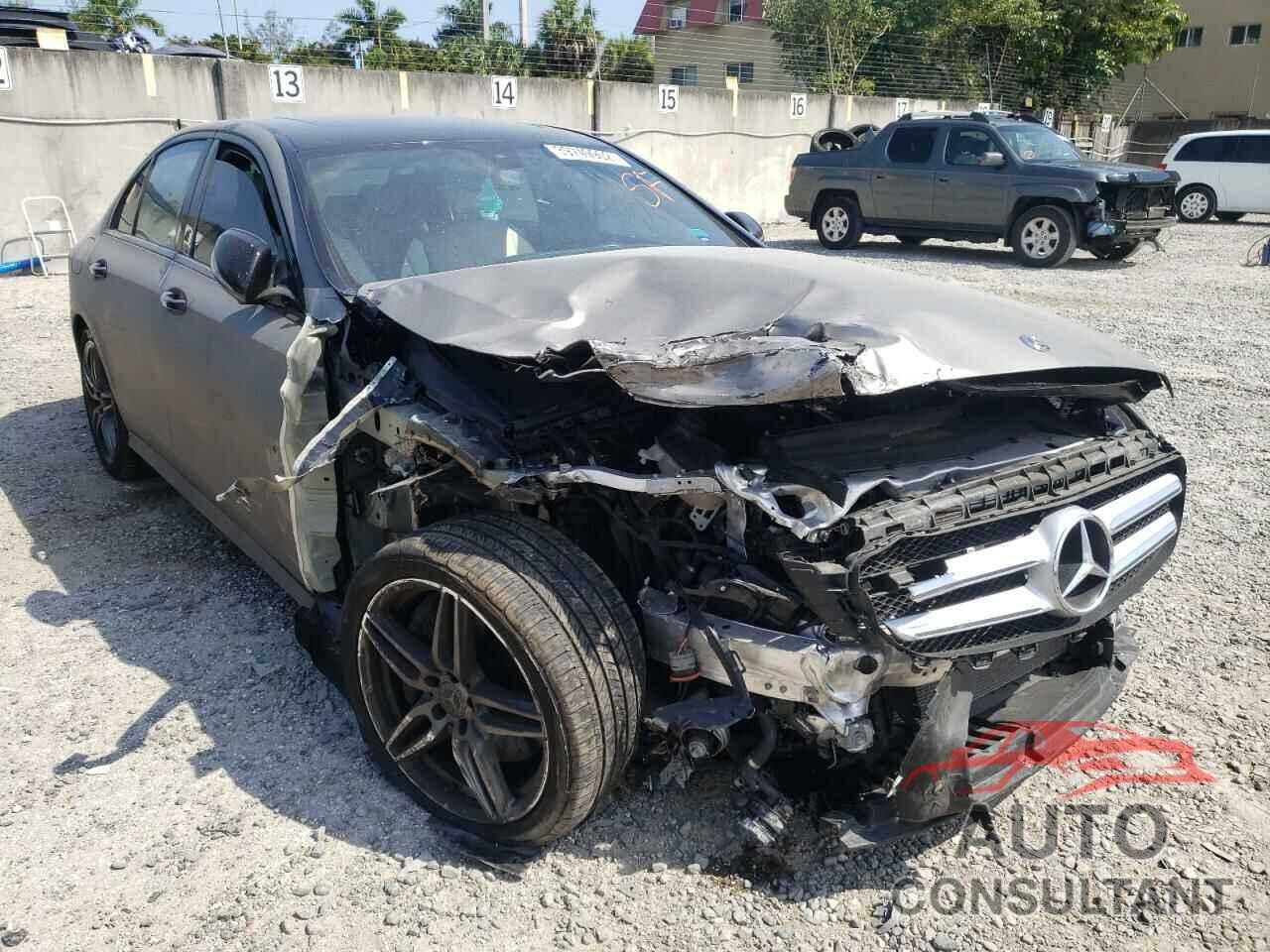 MERCEDES-BENZ E-CLASS 2018 - WDDZF4JB1JA298279