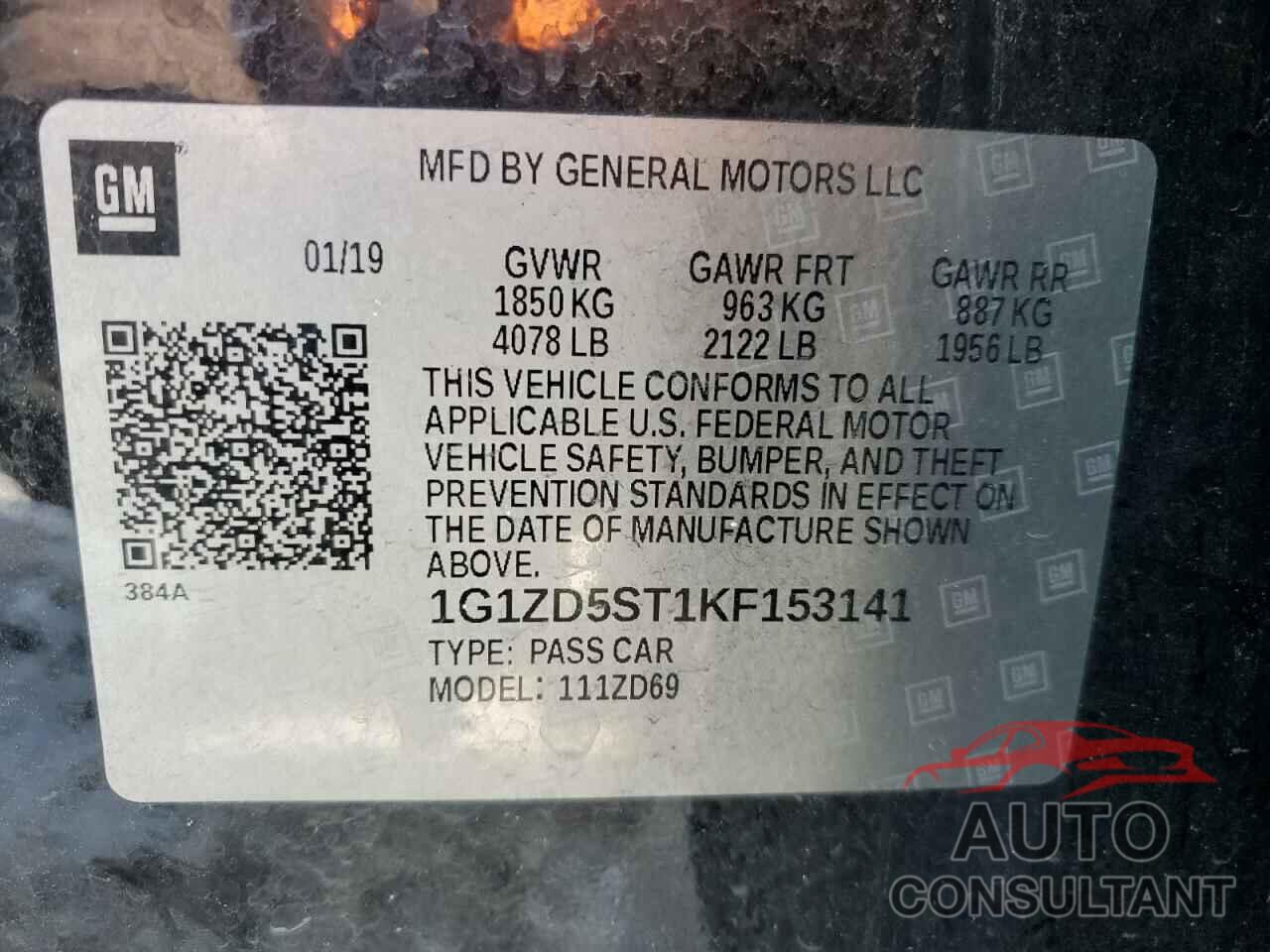 CHEVROLET MALIBU 2019 - 1G1ZD5ST1KF153141