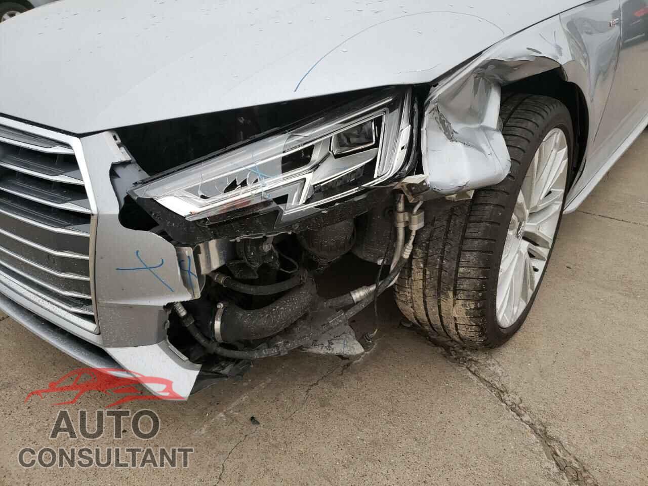 AUDI A4 2018 - WAULMAF40JA096982