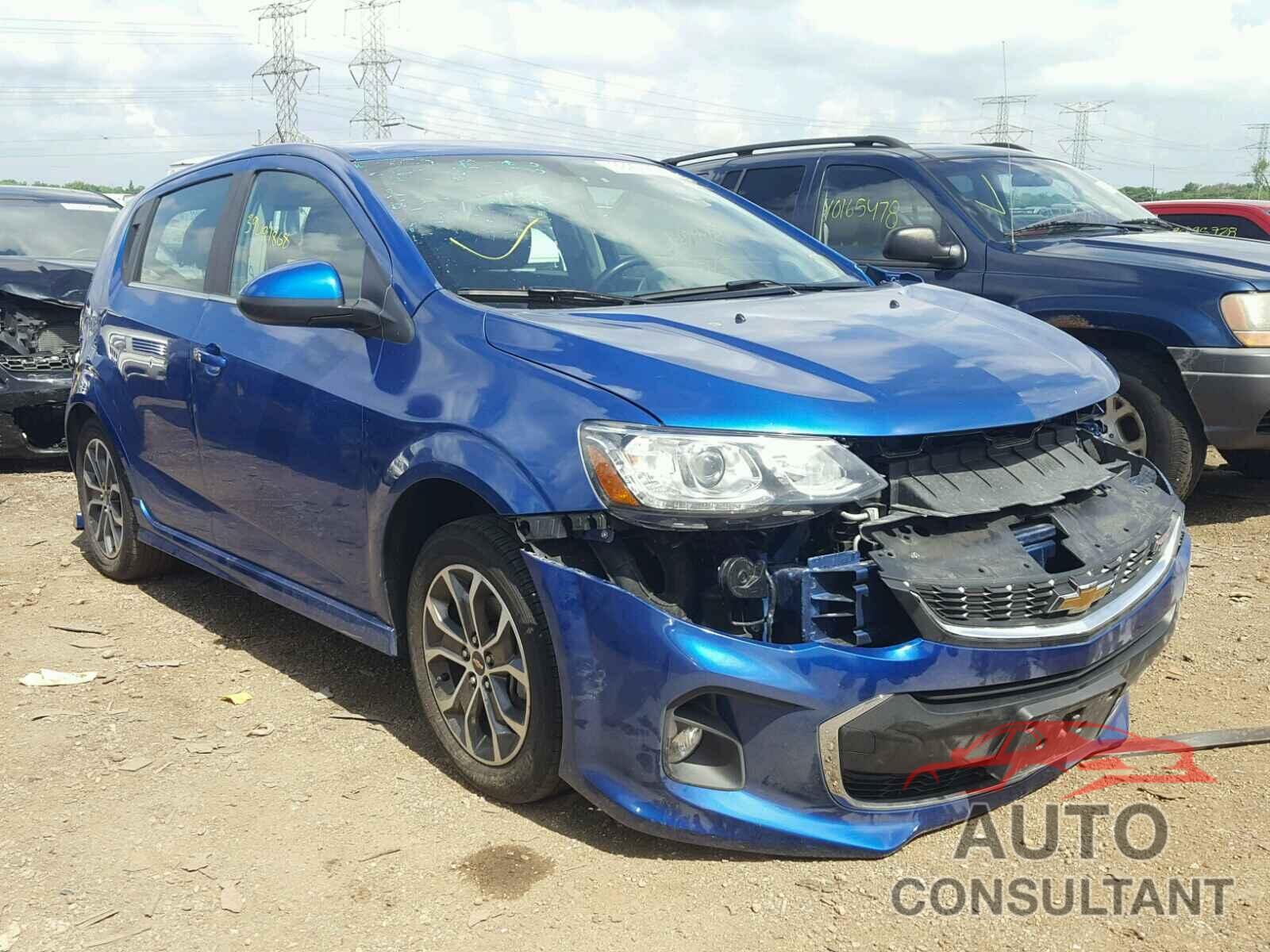 CHEVROLET SONIC 2017 - 1G1JD6SH2H4151207