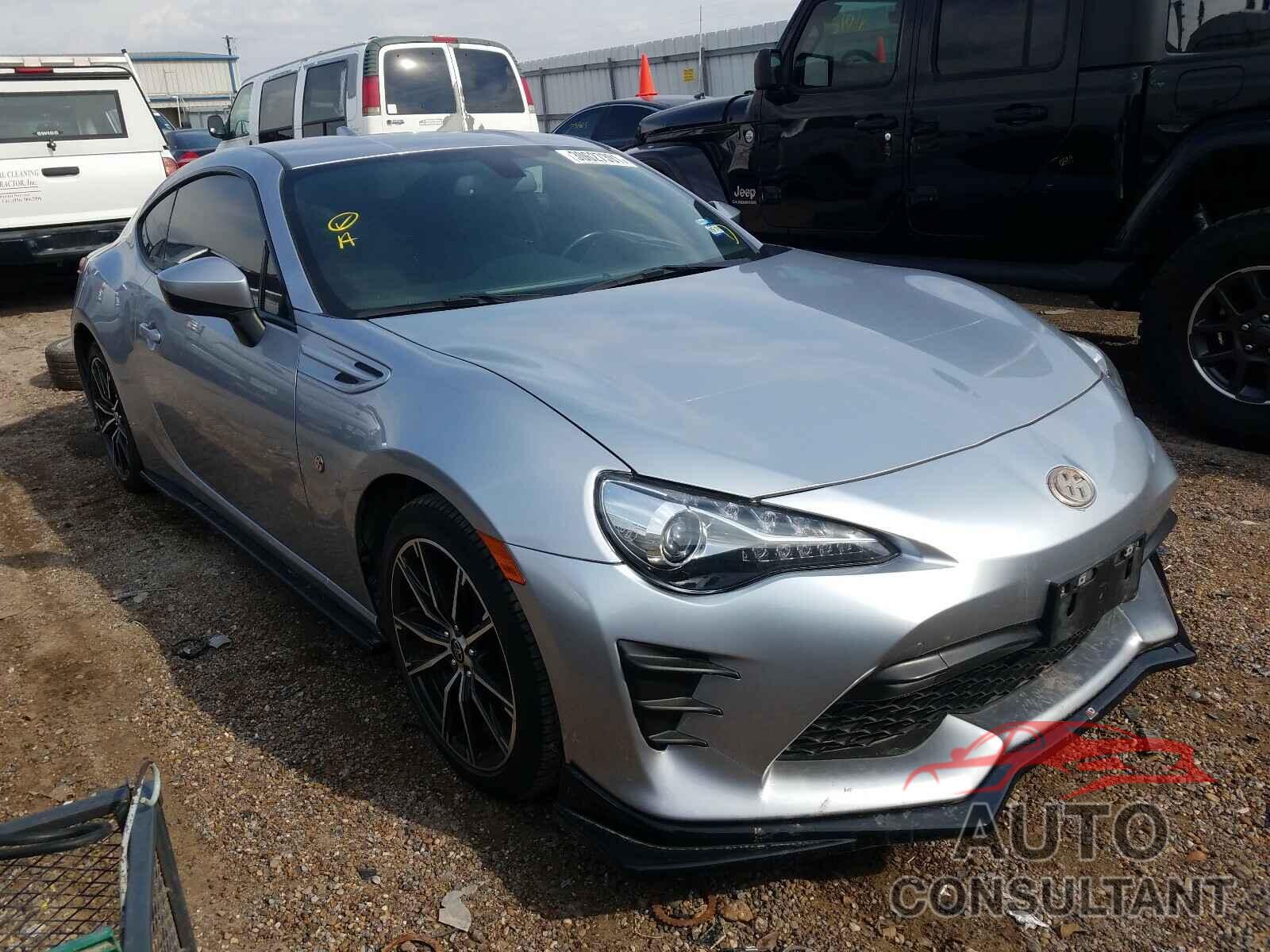 TOYOTA 86 2018 - JF1ZNAA17J8700516