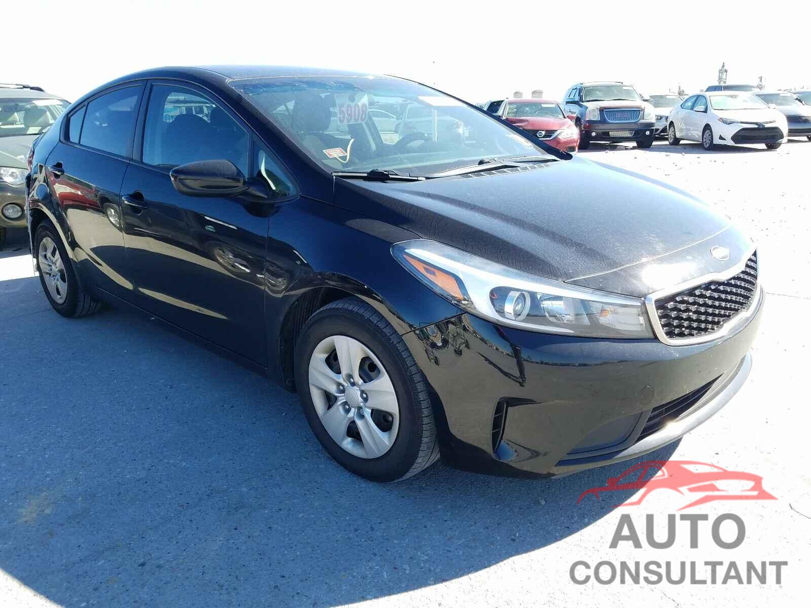 KIA FORTE 2018 - 3KPFK4A74JE218619