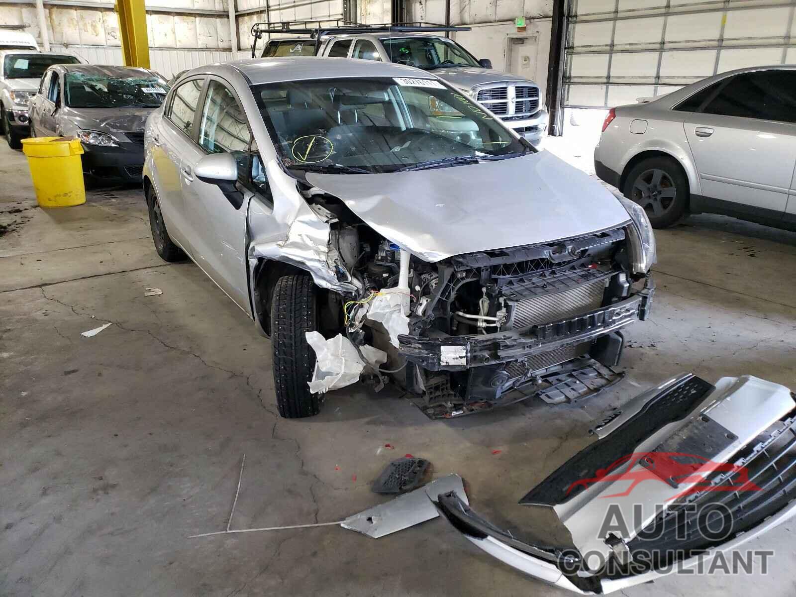 KIA RIO 2016 - KNADM4A38G6584013