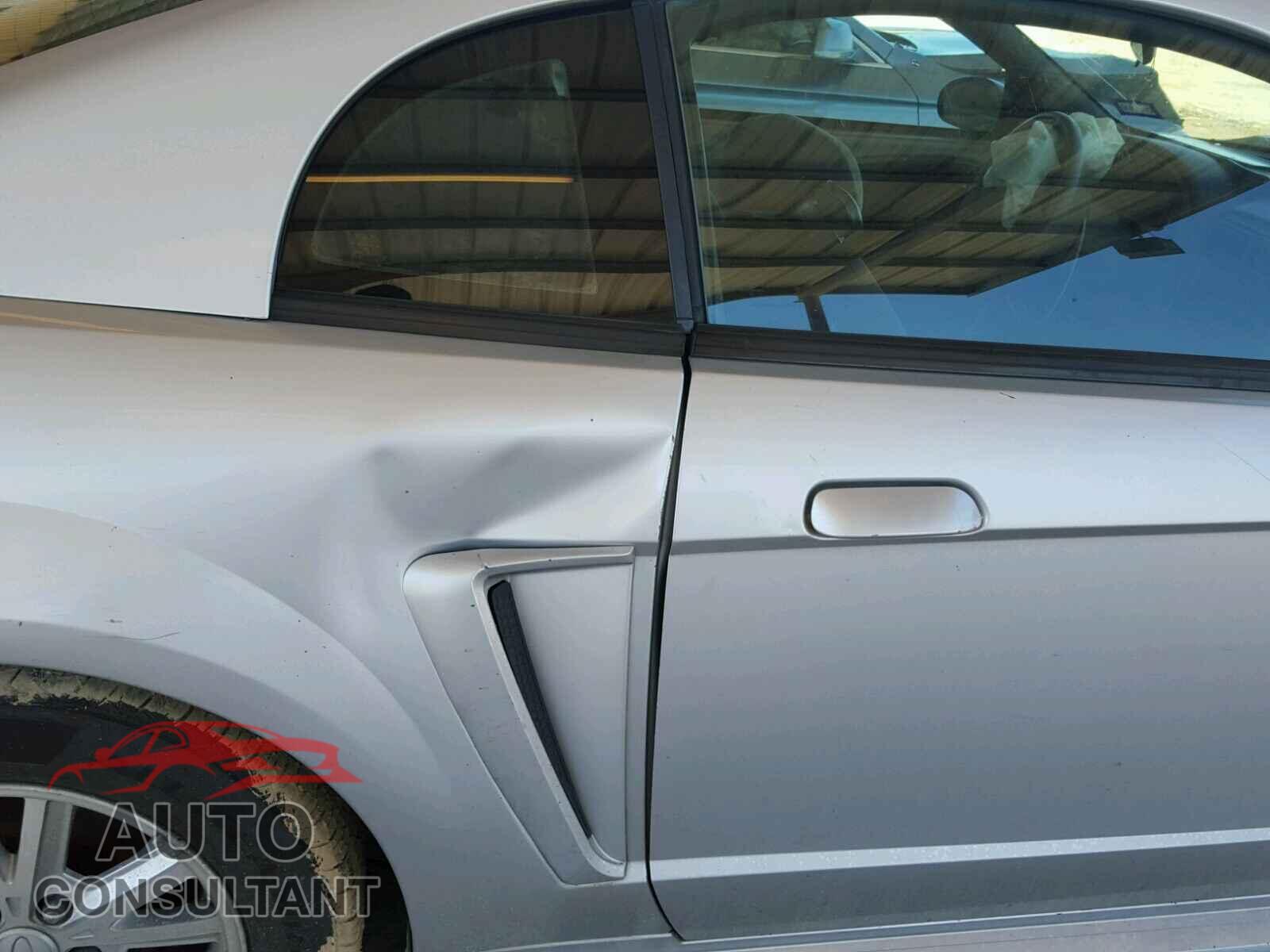 FORD MUSTANG 2001 - JF2GTADC8KH241052