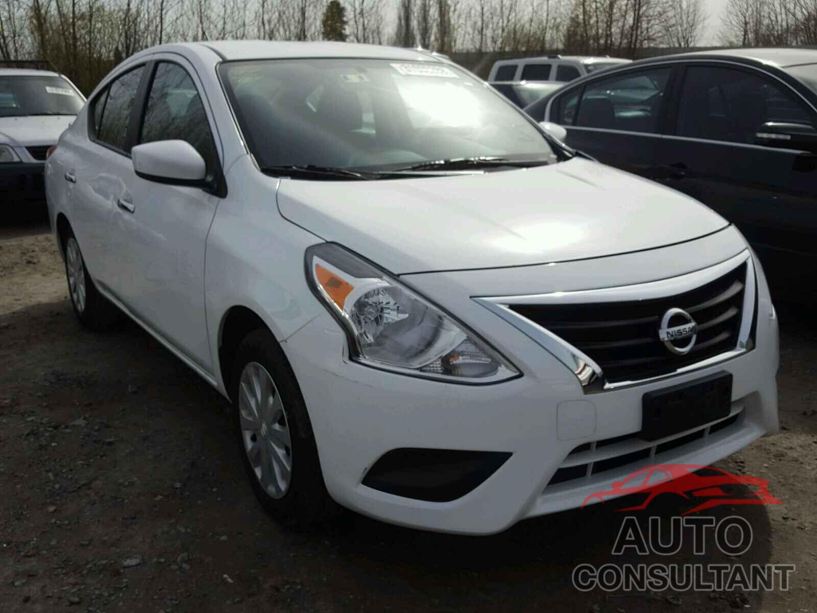 NISSAN VERSA 2017 - 3N1CN7APXHK456453