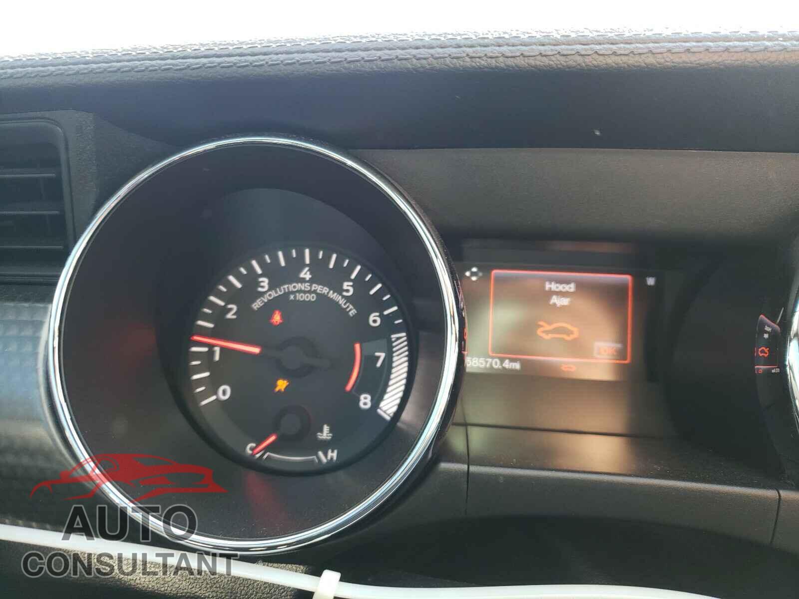 FORD MUSTANG 2016 - 1FA6P8CF6G5283267