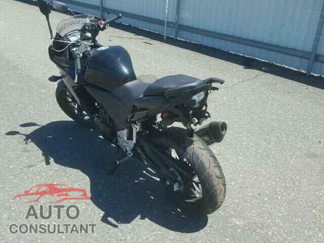 HONDA CBR CYCLE 2015 - MLHPC4465F5200666