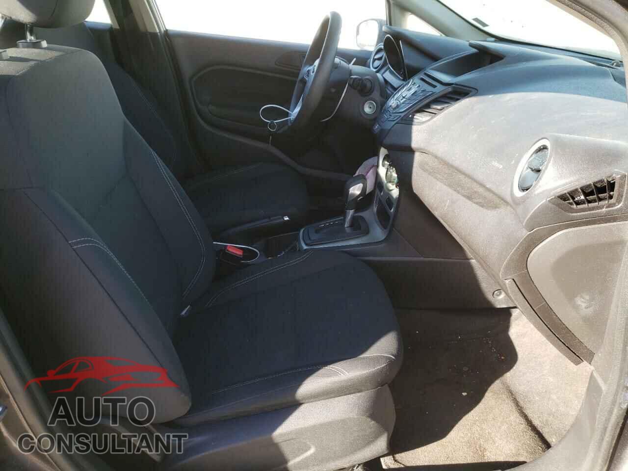 FORD FIESTA 2017 - 3FADP4EJ3HM156134
