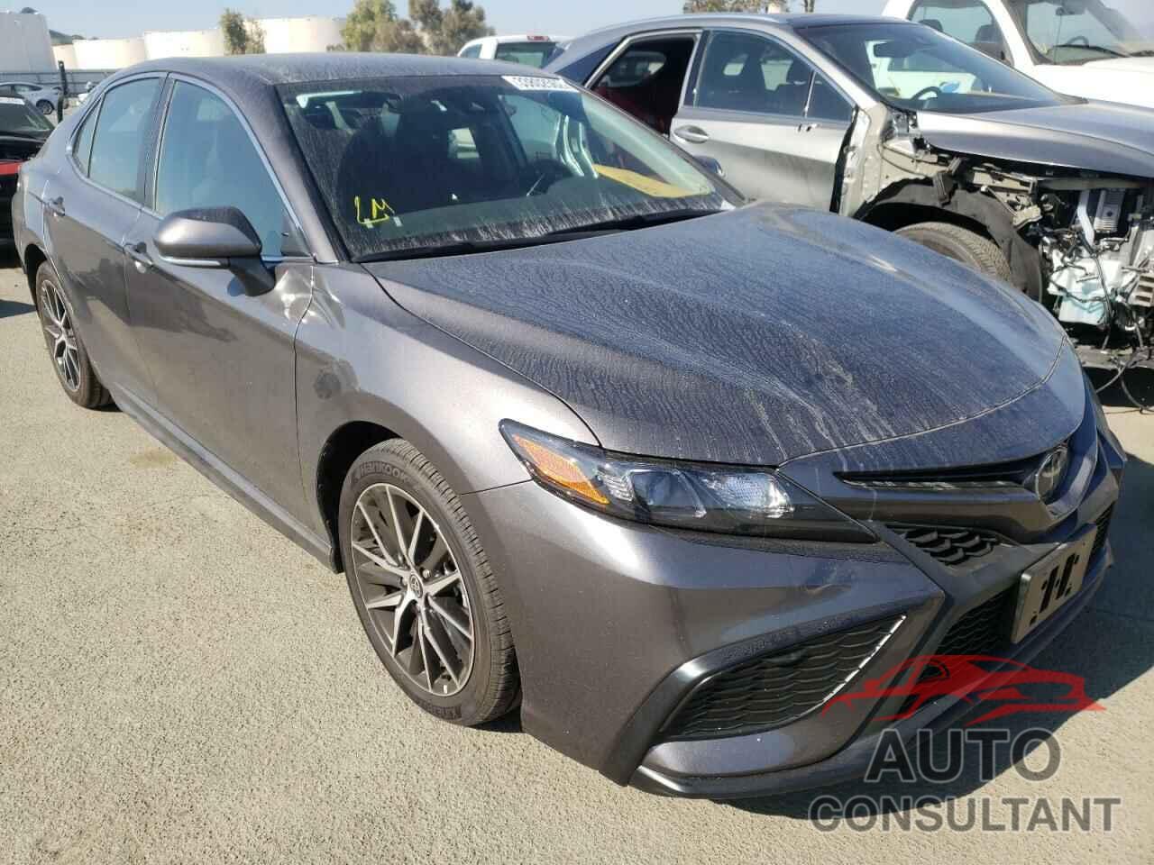TOYOTA CAMRY 2022 - 4T1G11AK9NU638048