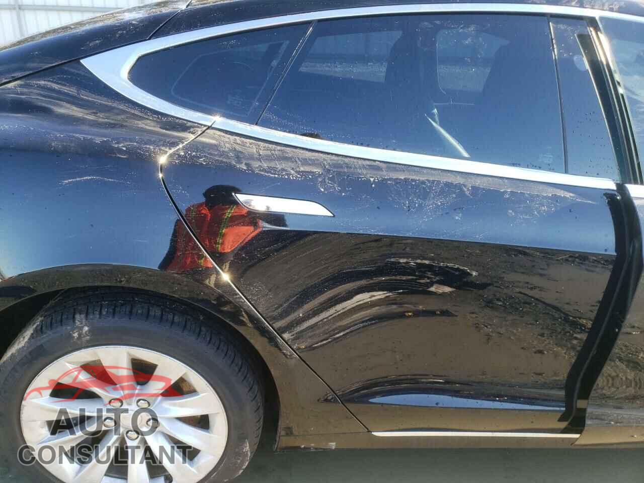 TESLA MODEL S 2017 - 5YJSA1E29HF198614