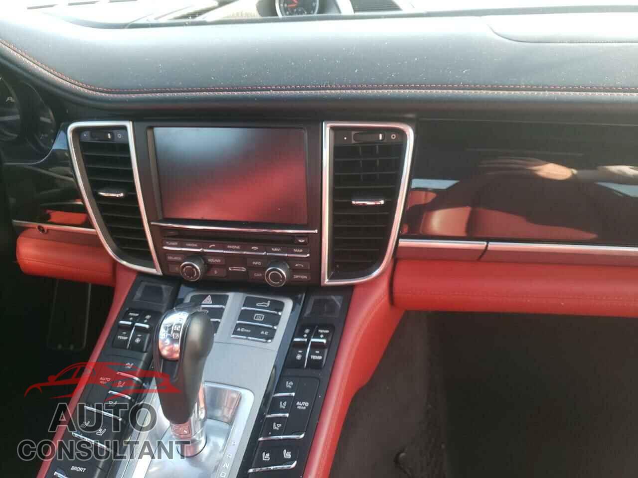 PORSCHE PANAMERA 2016 - WP0AA2A77GL005147