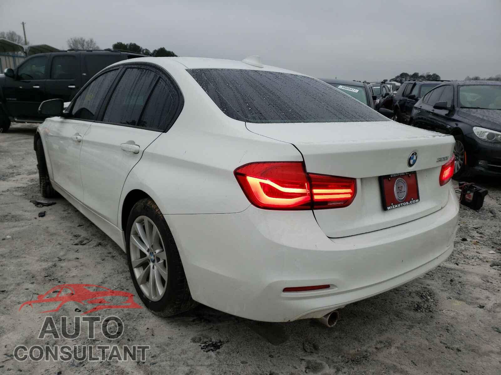 BMW 3 SERIES 2018 - WBA8E1G50JNU89593