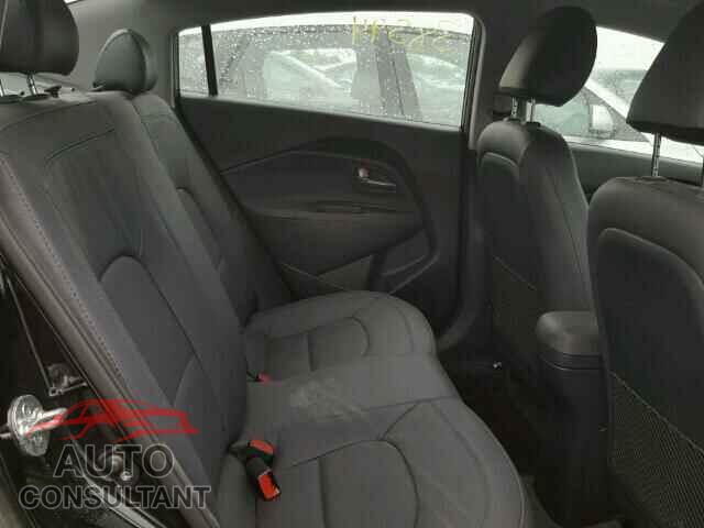 KIA RIO 2015 - KNADN4A36F6529815