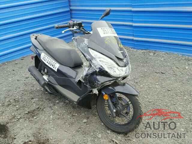 HONDA SCOOTER 2015 - RLHKF1807FY001321