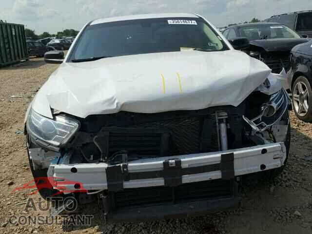 FORD TAURUS 2015 - 1FAHP2D86FG120840