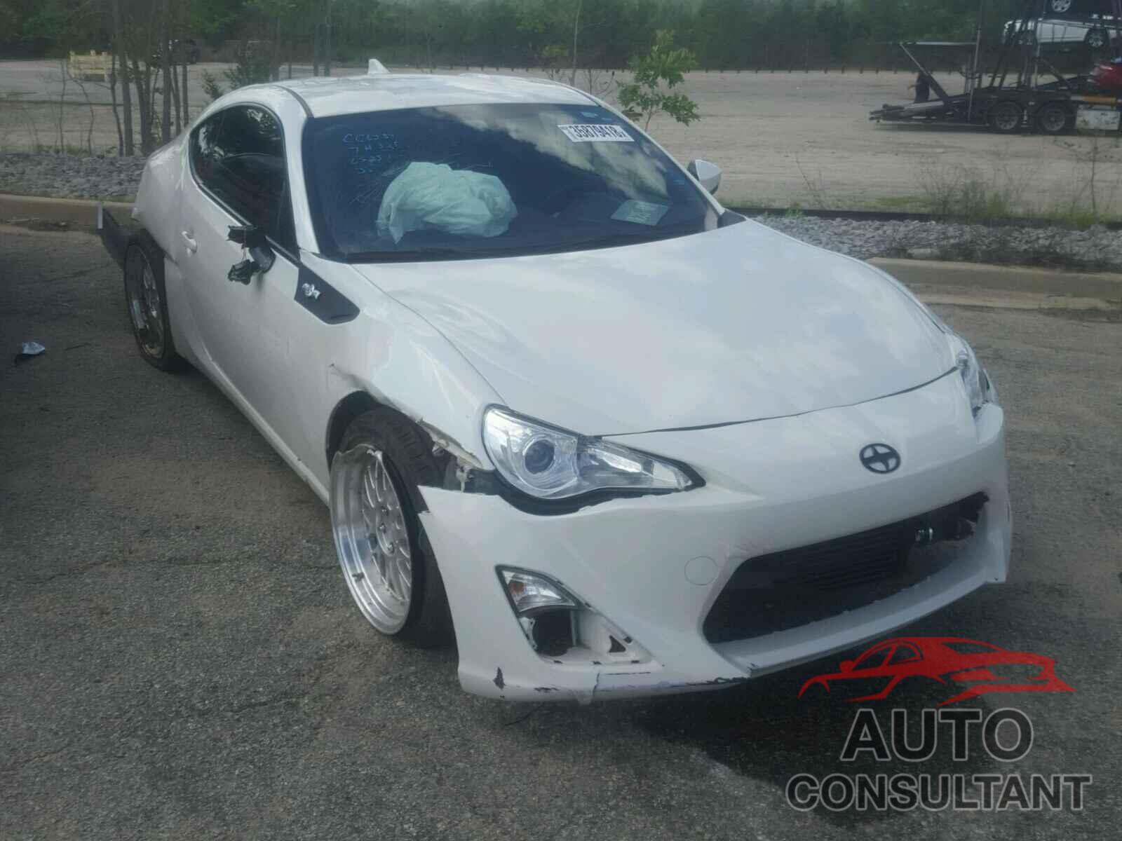 TOYOTA SCION 2015 - JF1ZNAA15F9700693