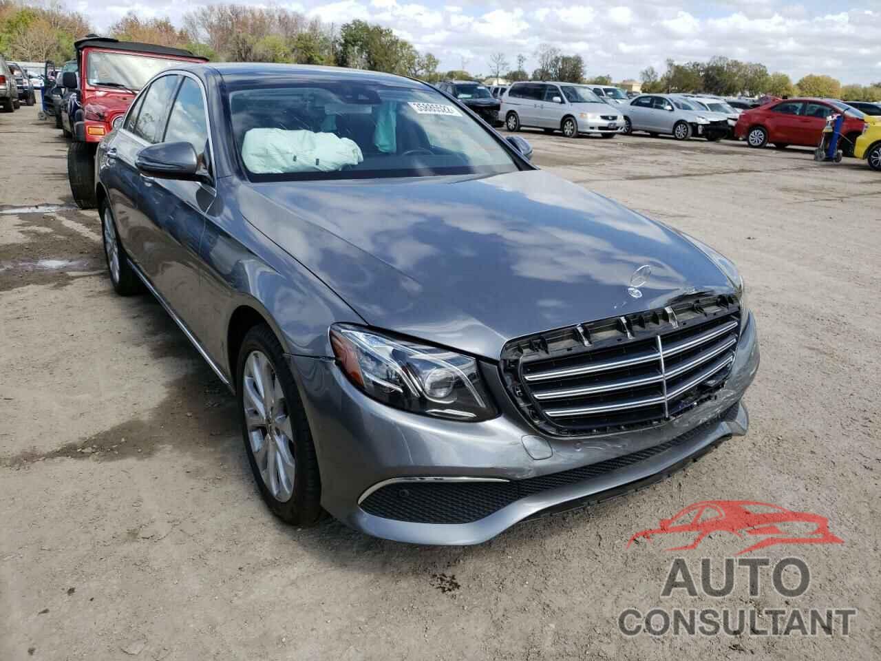 MERCEDES-BENZ E-CLASS 2018 - WDDZF4KB0JA307620
