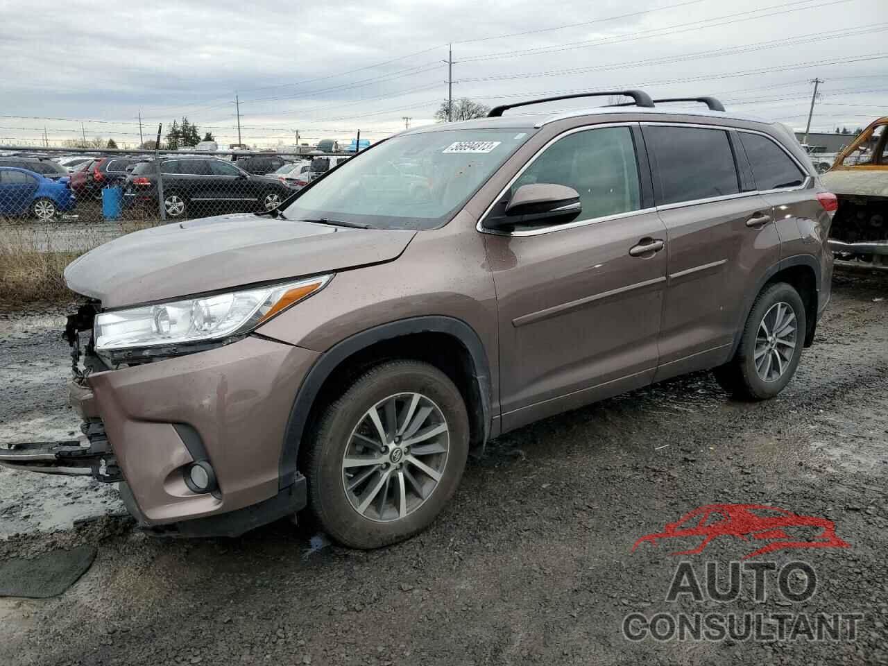TOYOTA HIGHLANDER 2018 - 5TDJZRFH3JS838002