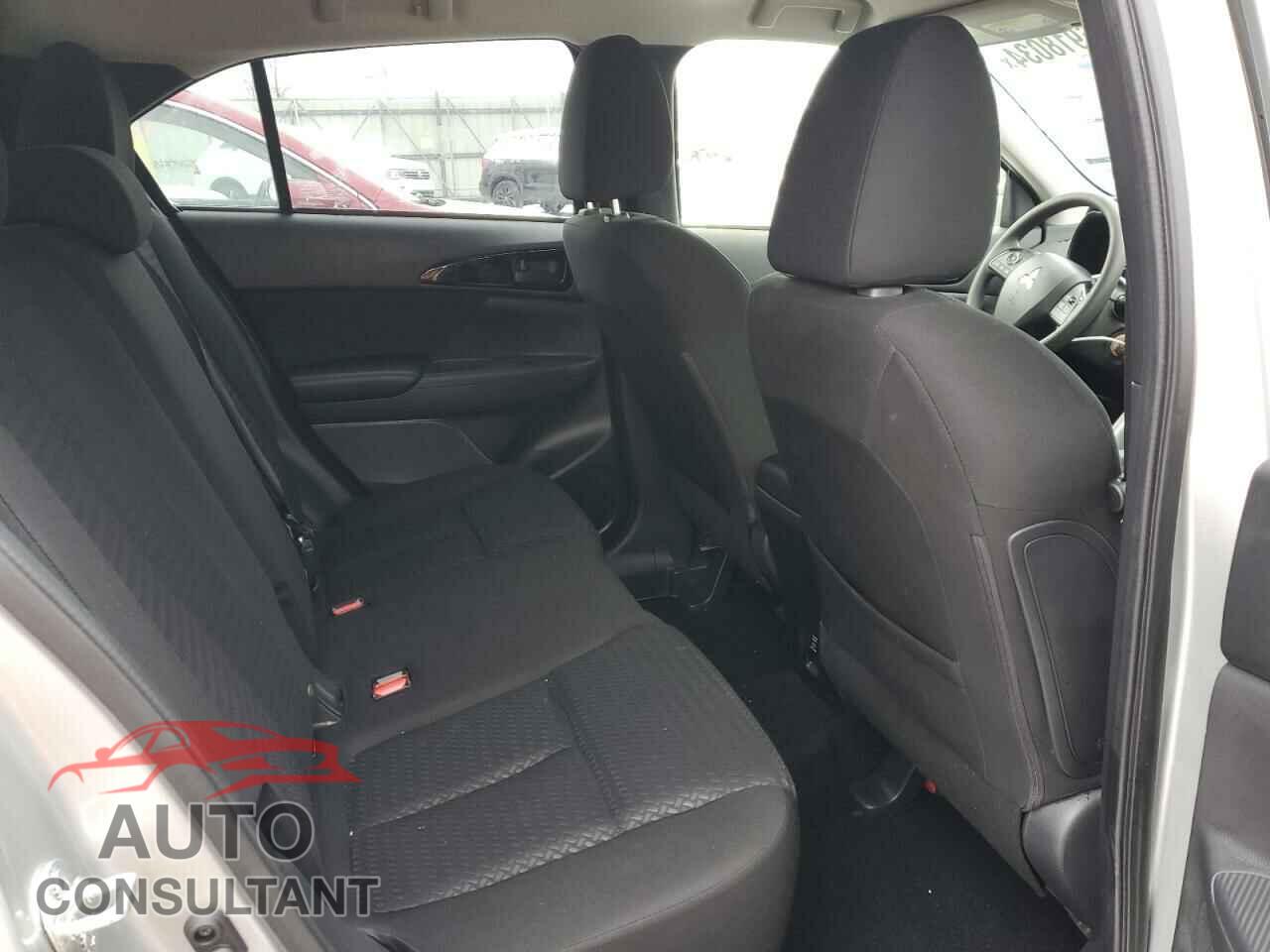 MITSUBISHI ECLIPSE 2024 - JA4ATUAAXRZ005896