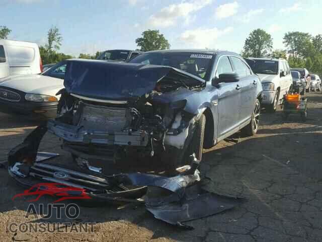 FORD TAURUS 2016 - 1FAHP2E85GG131621