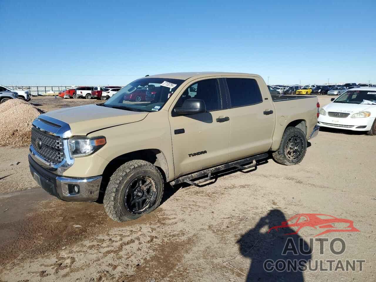 TOYOTA TUNDRA 2018 - 5TFDW5F15JX755845