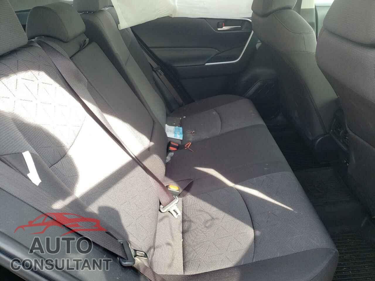 TOYOTA RAV4 2019 - JTMP1RFV5KD034563