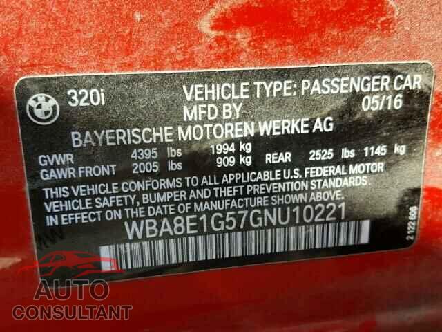 BMW 3 SERIES 2016 - WBA8E1G57GNU10221