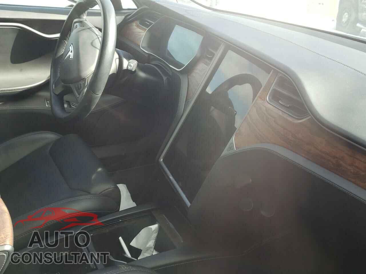 TESLA MODEL S 2019 - 5YJSA1E20KF339769