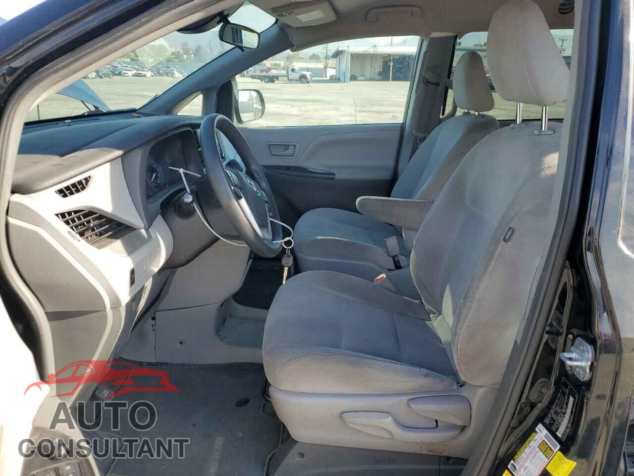 TOYOTA SIENNA 2018 - 5TDZZ3DCXJS965076
