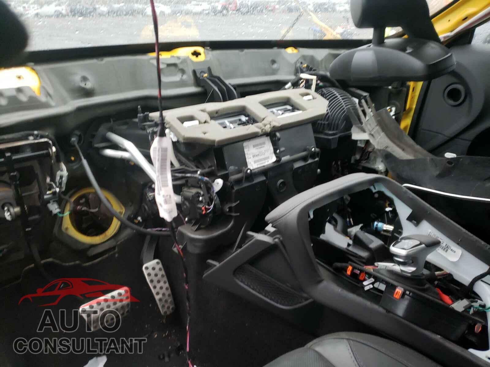 DODGE CHALLENGER 2017 - 2C3CDZAG0HH566897